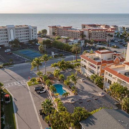 Walk To The Beach And Restaurants! - Coconut Villa'S Suite 2 St. Pete Beach Exteriör bild