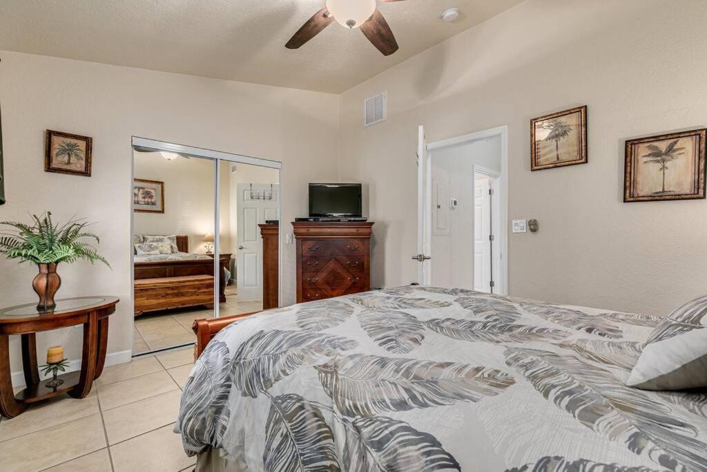 Walk To The Beach And Restaurants! - Coconut Villa'S Suite 2 St. Pete Beach Exteriör bild